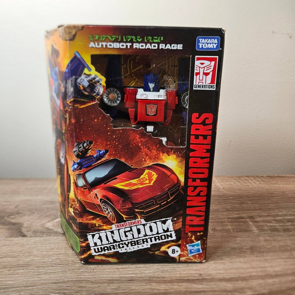 Transformers Generations Kingdom War for Cybertron Autobot Road Rage Deluxe